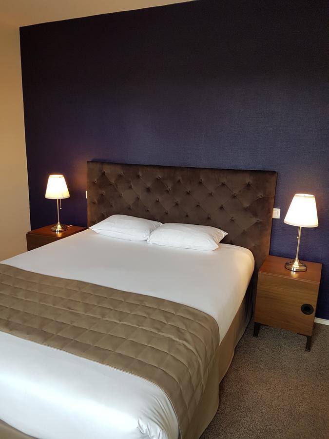Le Corbeau Otel Auxonne Dış mekan fotoğraf